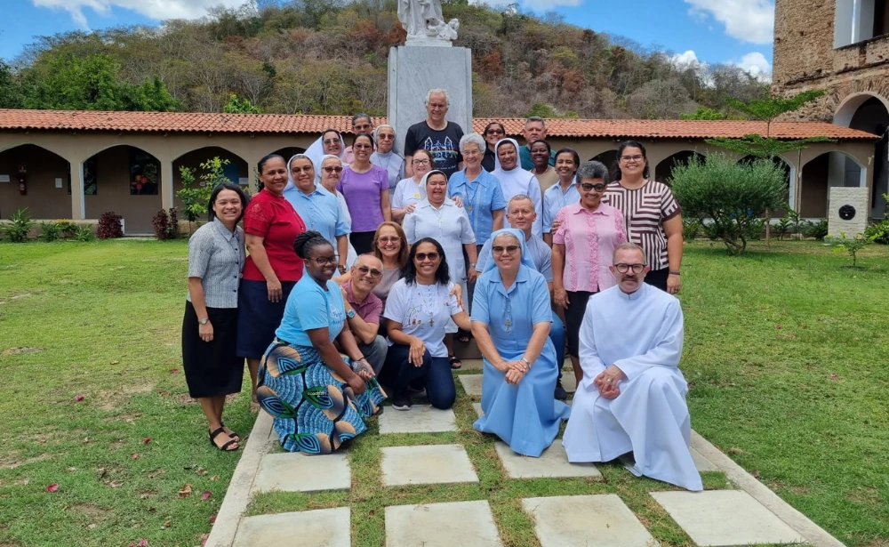 Exercícios Espirituais reúnem leigos e religiosas do Norte e Nordeste, em Baturité