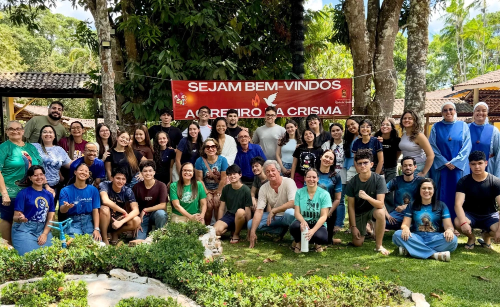 Casa Ir. Vicente Cañas acolhe Retiro da Crisma 2026
